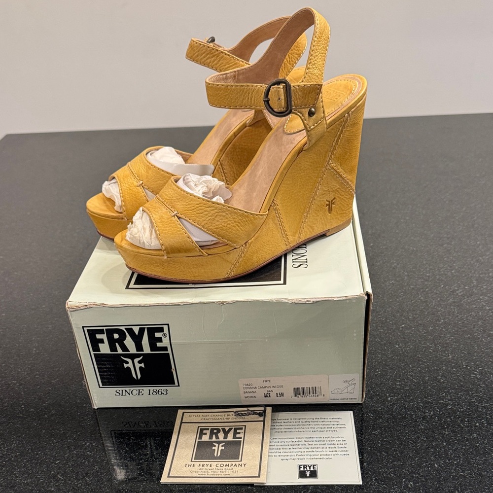 Frye Corrina Campus Wedge Women's  Wedge Sandals in Banana 8.5
